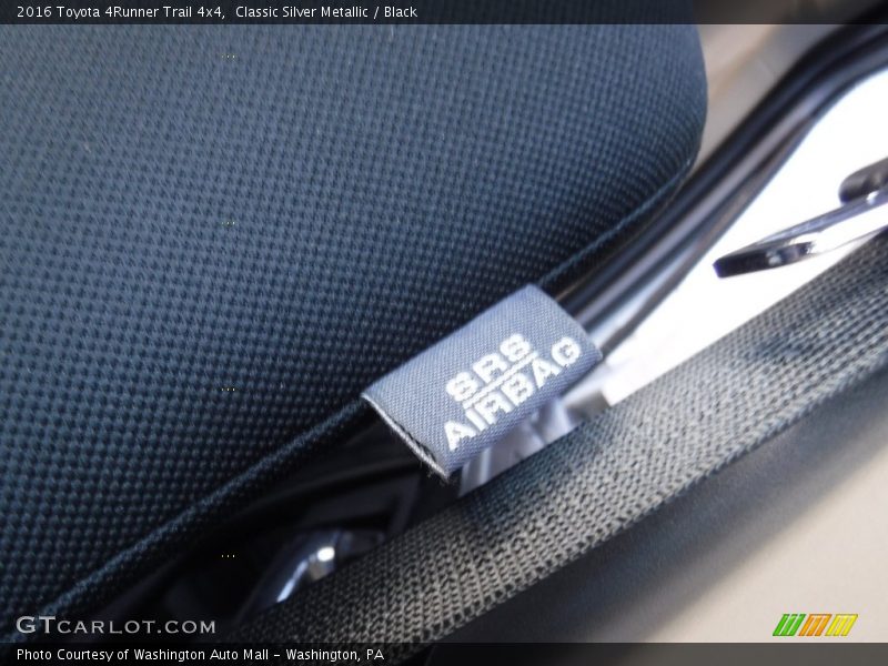 Classic Silver Metallic / Black 2016 Toyota 4Runner Trail 4x4