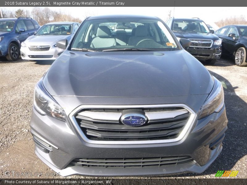 Magnetite Gray Metallic / Titanium Gray 2018 Subaru Legacy 2.5i