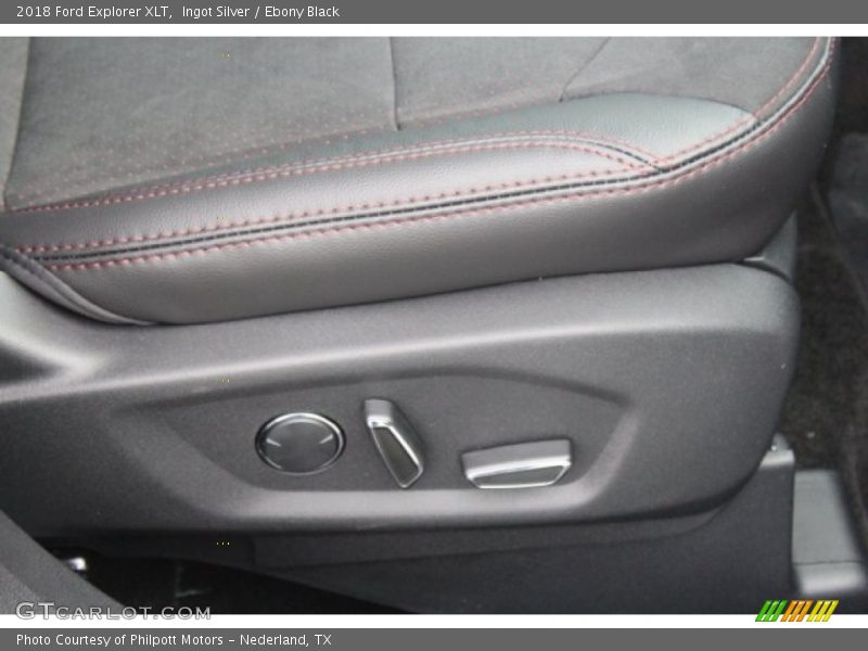 Ingot Silver / Ebony Black 2018 Ford Explorer XLT