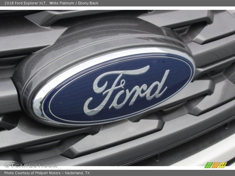 White Platinum / Ebony Black 2018 Ford Explorer XLT