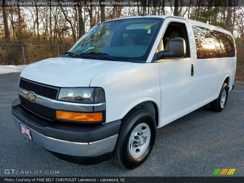 Summit White / Medium Pewter 2017 Chevrolet Express 2500 Passenger LT