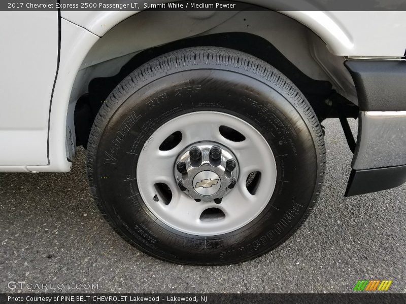 Summit White / Medium Pewter 2017 Chevrolet Express 2500 Passenger LT
