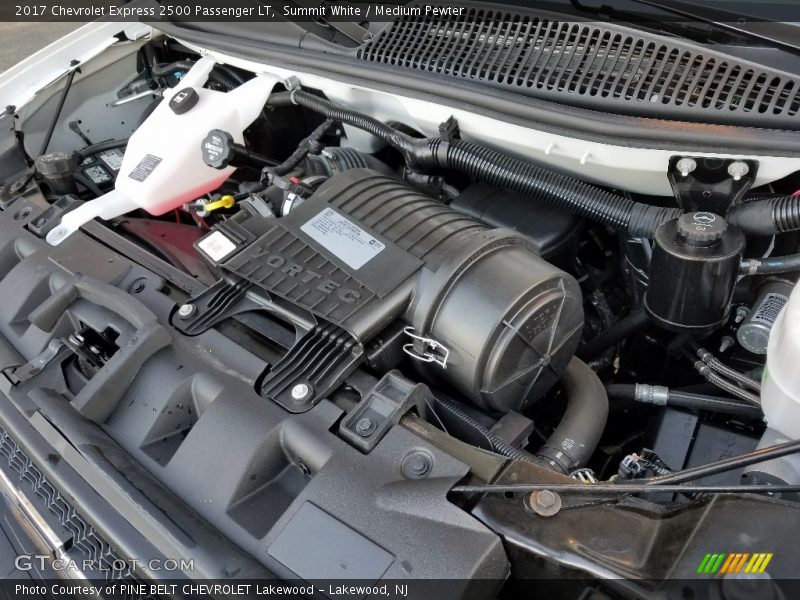 Summit White / Medium Pewter 2017 Chevrolet Express 2500 Passenger LT