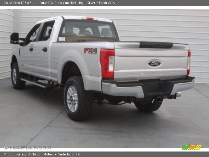 Ingot Silver / Earth Gray 2018 Ford F250 Super Duty STX Crew Cab 4x4