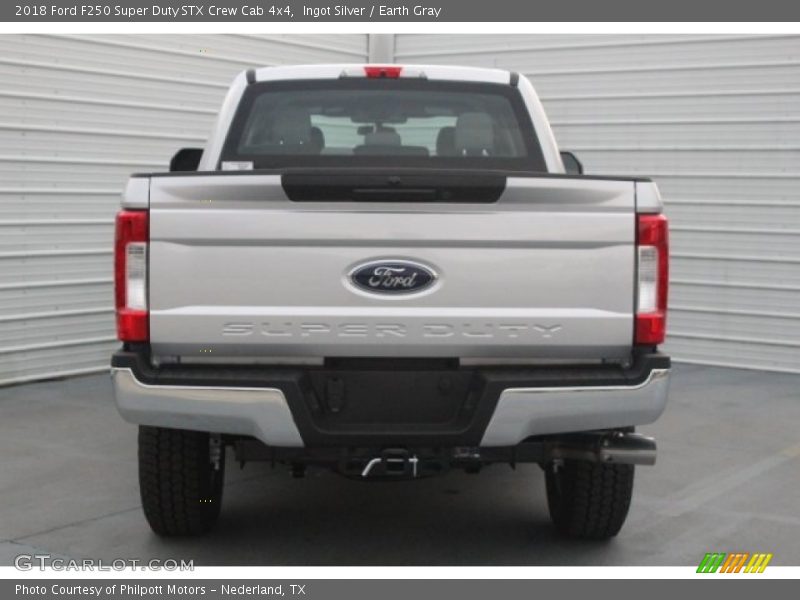 Ingot Silver / Earth Gray 2018 Ford F250 Super Duty STX Crew Cab 4x4
