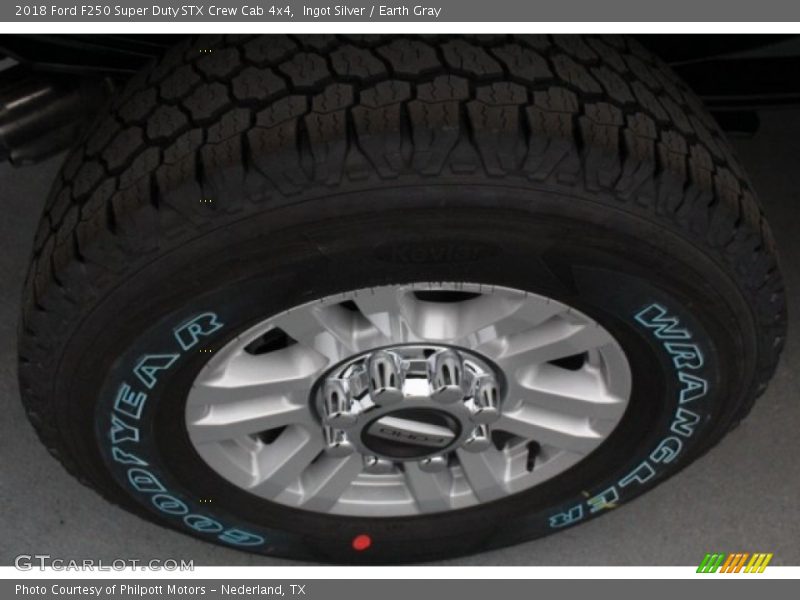 Ingot Silver / Earth Gray 2018 Ford F250 Super Duty STX Crew Cab 4x4