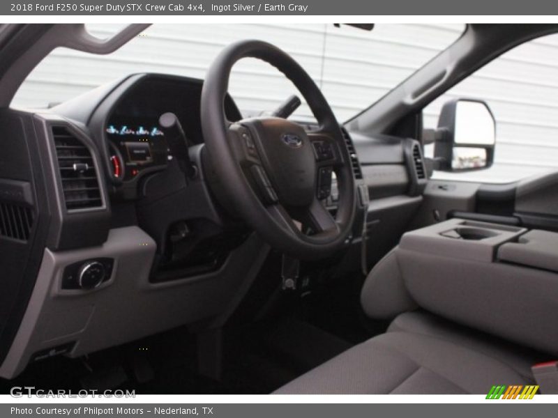 Ingot Silver / Earth Gray 2018 Ford F250 Super Duty STX Crew Cab 4x4