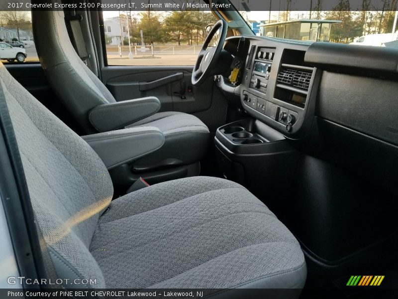 Summit White / Medium Pewter 2017 Chevrolet Express 2500 Passenger LT