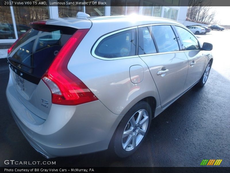 Luminous Sand Metallic / Off Black 2017 Volvo V60 T5 AWD