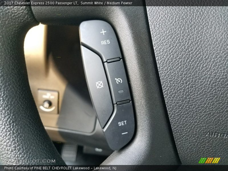 Summit White / Medium Pewter 2017 Chevrolet Express 2500 Passenger LT