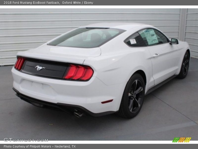 Oxford White / Ebony 2018 Ford Mustang EcoBoost Fastback
