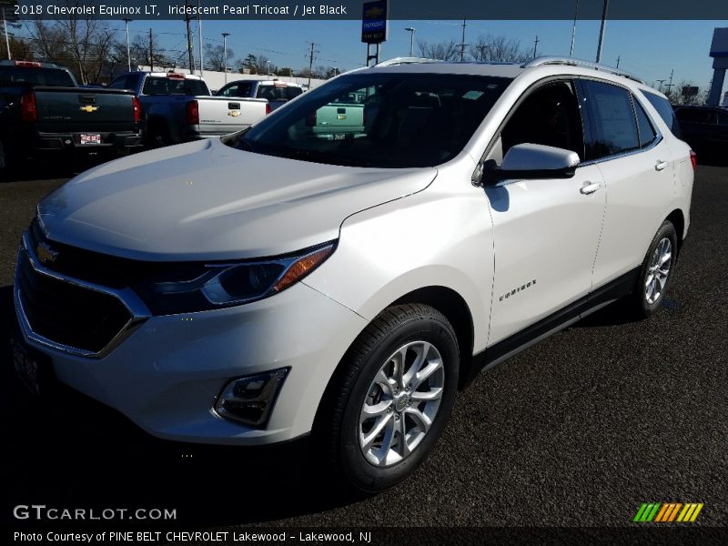 Iridescent Pearl Tricoat / Jet Black 2018 Chevrolet Equinox LT