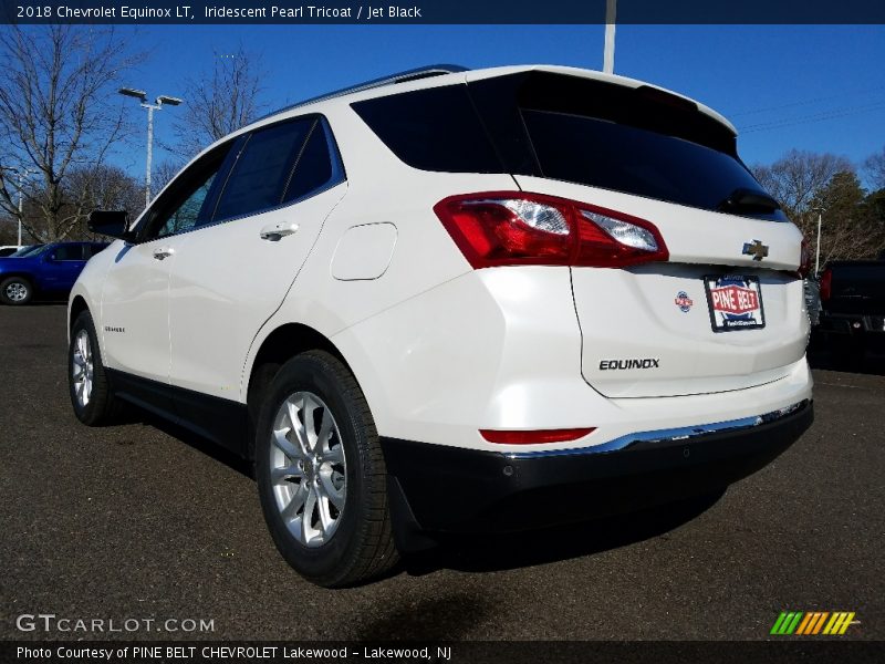 Iridescent Pearl Tricoat / Jet Black 2018 Chevrolet Equinox LT