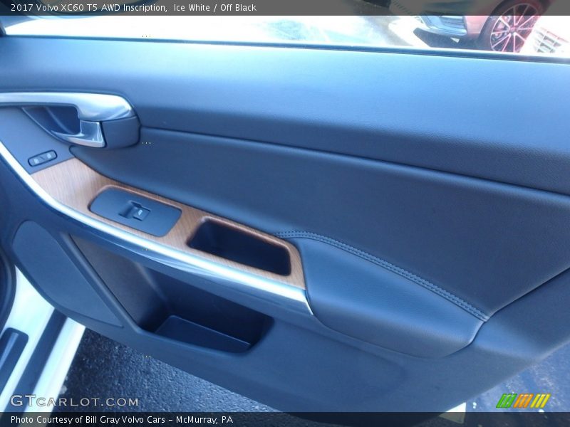 Ice White / Off Black 2017 Volvo XC60 T5 AWD Inscription