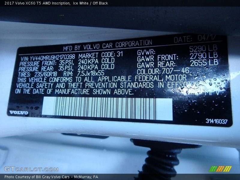 Ice White / Off Black 2017 Volvo XC60 T5 AWD Inscription