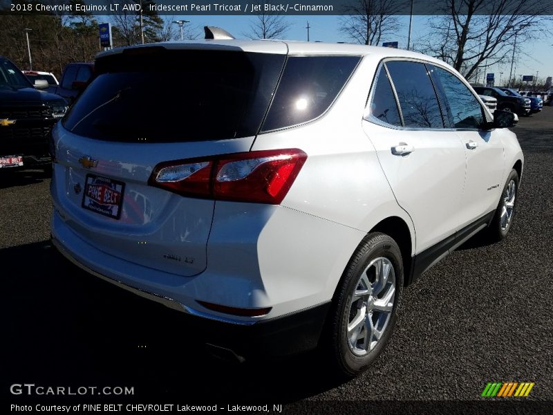 Iridescent Pearl Tricoat / Jet Black/­Cinnamon 2018 Chevrolet Equinox LT AWD