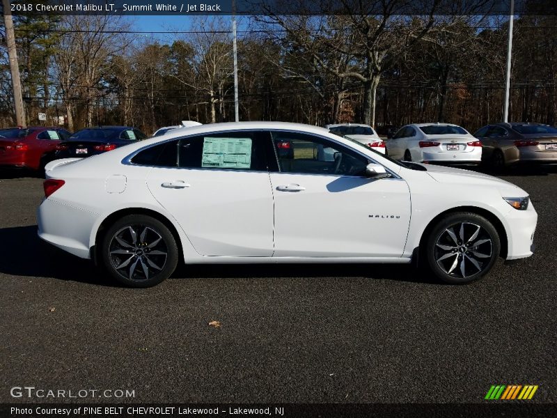 Summit White / Jet Black 2018 Chevrolet Malibu LT
