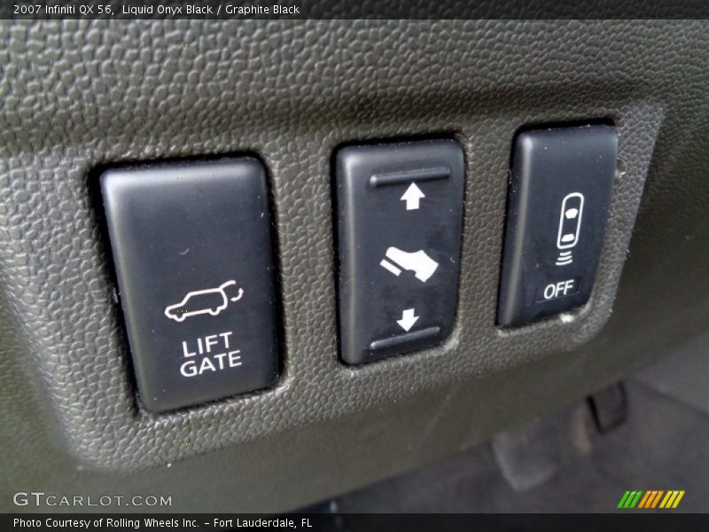 Liquid Onyx Black / Graphite Black 2007 Infiniti QX 56