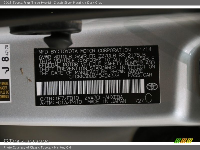 Classic Silver Metallic / Dark Gray 2015 Toyota Prius Three Hybrid
