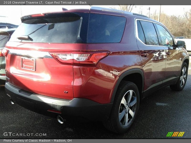 Cajun Red Tintcoat / Jet Black 2018 Chevrolet Traverse LT