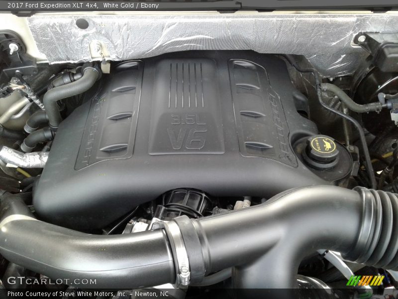 White Gold / Ebony 2017 Ford Expedition XLT 4x4