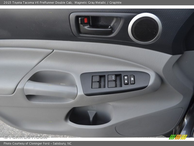 Magnetic Gray Metallic / Graphite 2015 Toyota Tacoma V6 PreRunner Double Cab