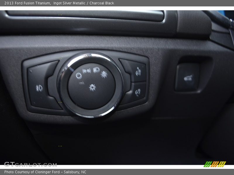 Ingot Silver Metallic / Charcoal Black 2013 Ford Fusion Titanium