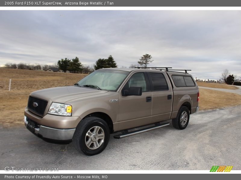 Arizona Beige Metallic / Tan 2005 Ford F150 XLT SuperCrew