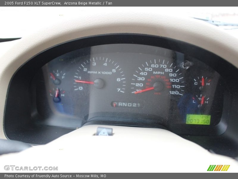 Arizona Beige Metallic / Tan 2005 Ford F150 XLT SuperCrew