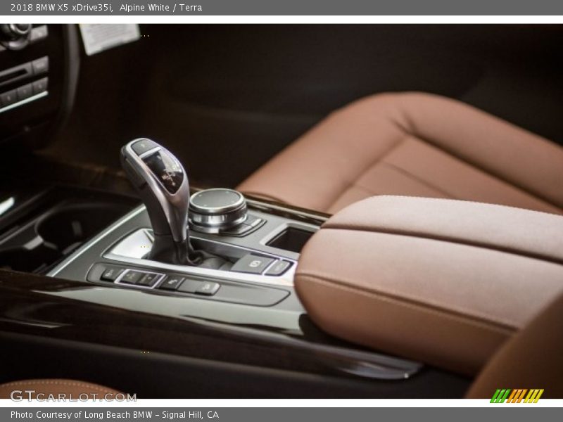 Alpine White / Terra 2018 BMW X5 xDrive35i