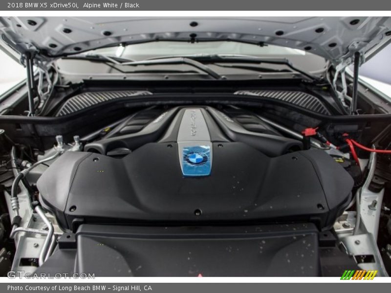 Alpine White / Black 2018 BMW X5 xDrive50i
