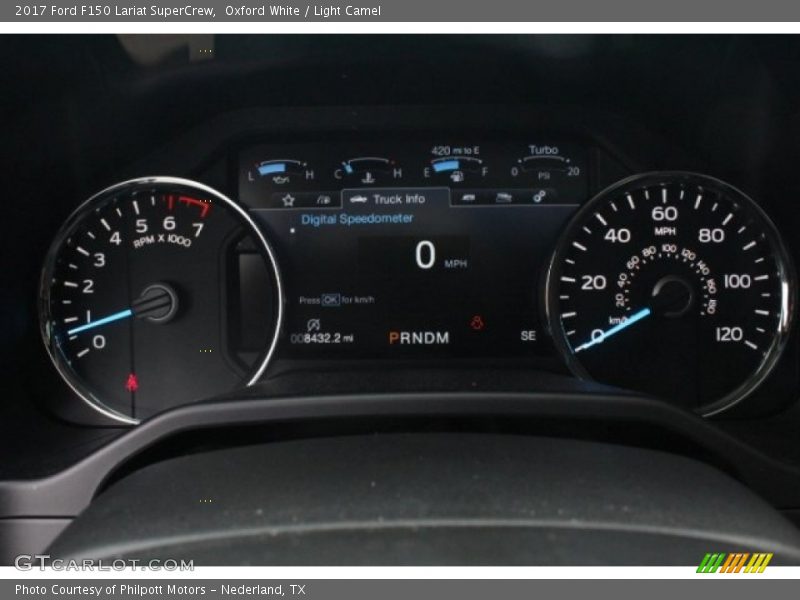 Oxford White / Light Camel 2017 Ford F150 Lariat SuperCrew