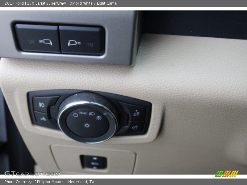 Oxford White / Light Camel 2017 Ford F150 Lariat SuperCrew