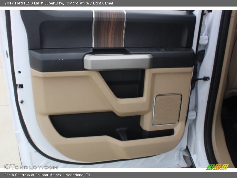 Oxford White / Light Camel 2017 Ford F150 Lariat SuperCrew