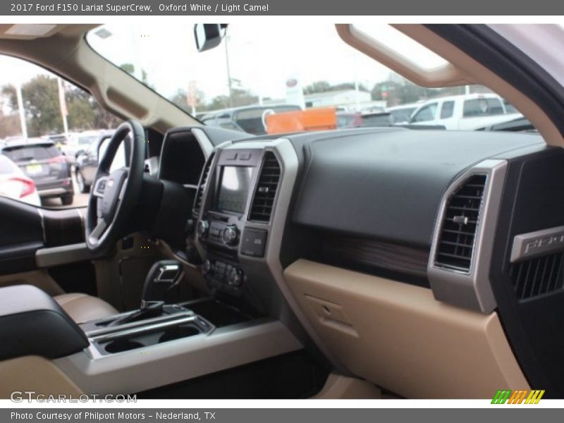 Oxford White / Light Camel 2017 Ford F150 Lariat SuperCrew
