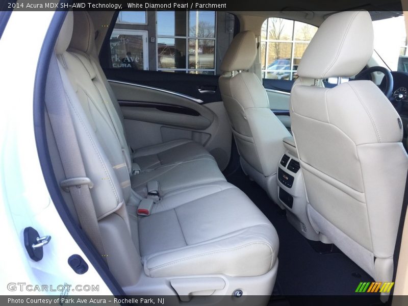 White Diamond Pearl / Parchment 2014 Acura MDX SH-AWD Technology