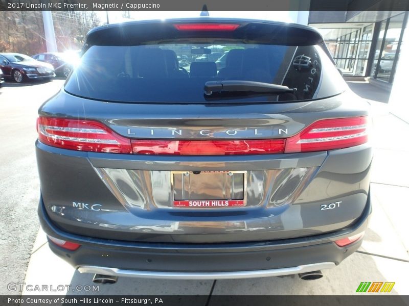 Magnetic / Cappuccino 2017 Lincoln MKC Premier