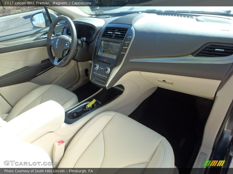 Magnetic / Cappuccino 2017 Lincoln MKC Premier