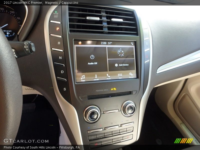 Magnetic / Cappuccino 2017 Lincoln MKC Premier