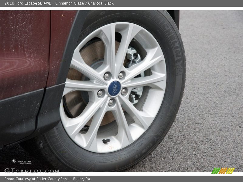 Cinnamon Glaze / Charcoal Black 2018 Ford Escape SE 4WD