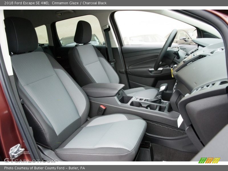 Cinnamon Glaze / Charcoal Black 2018 Ford Escape SE 4WD