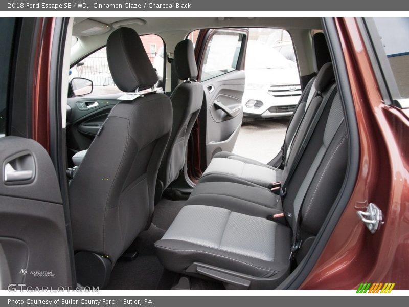 Cinnamon Glaze / Charcoal Black 2018 Ford Escape SE 4WD