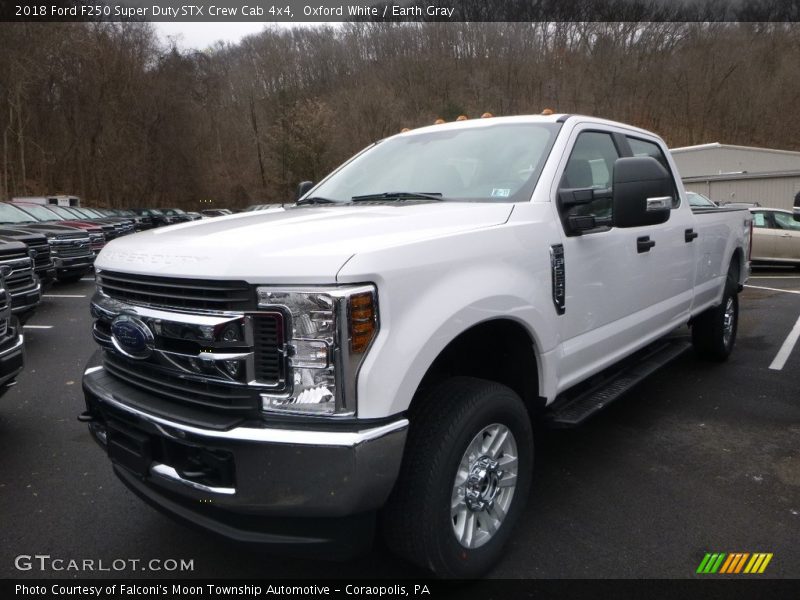 Oxford White / Earth Gray 2018 Ford F250 Super Duty STX Crew Cab 4x4
