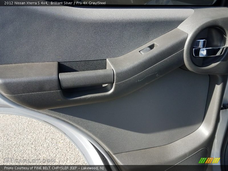 Brilliant Silver / Pro 4X Gray/Steel 2012 Nissan Xterra S 4x4