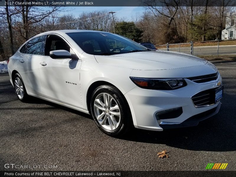Summit White / Jet Black 2017 Chevrolet Malibu LT