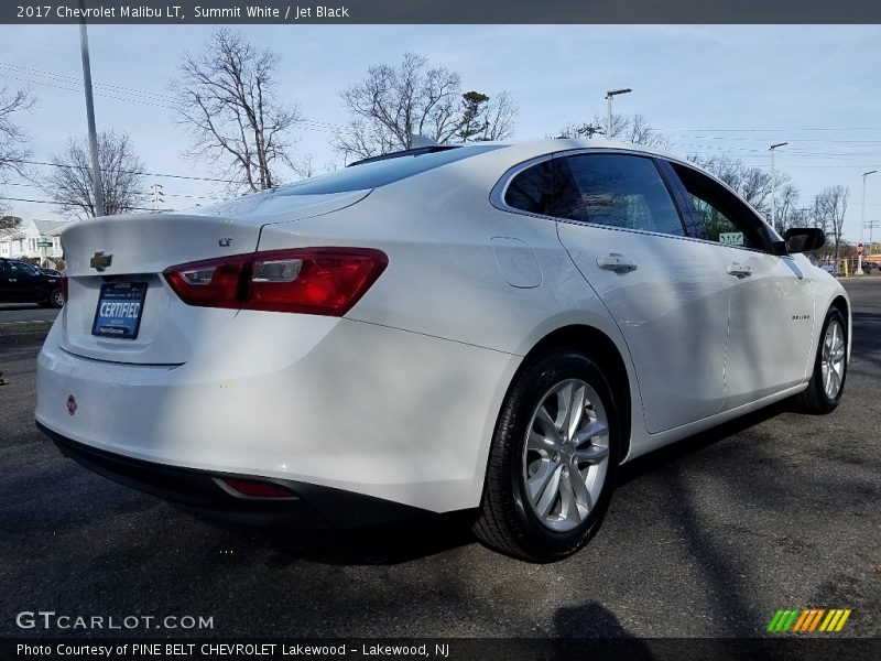 Summit White / Jet Black 2017 Chevrolet Malibu LT