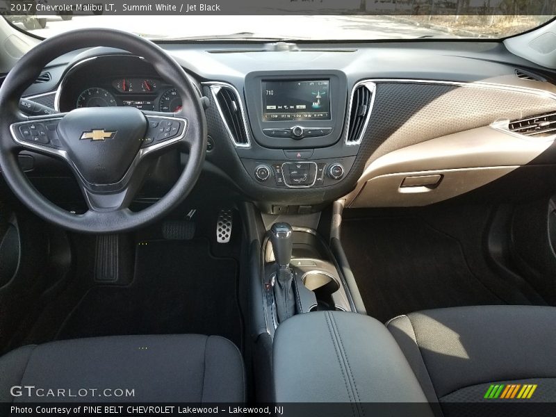 Summit White / Jet Black 2017 Chevrolet Malibu LT