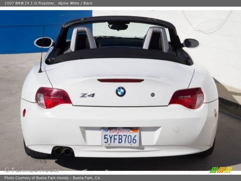 Alpine White / Black 2007 BMW Z4 3.0i Roadster