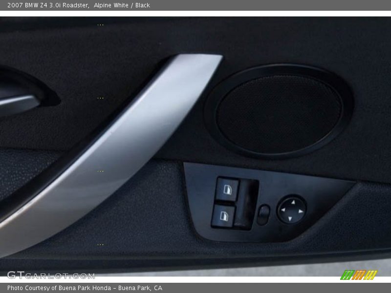 Alpine White / Black 2007 BMW Z4 3.0i Roadster