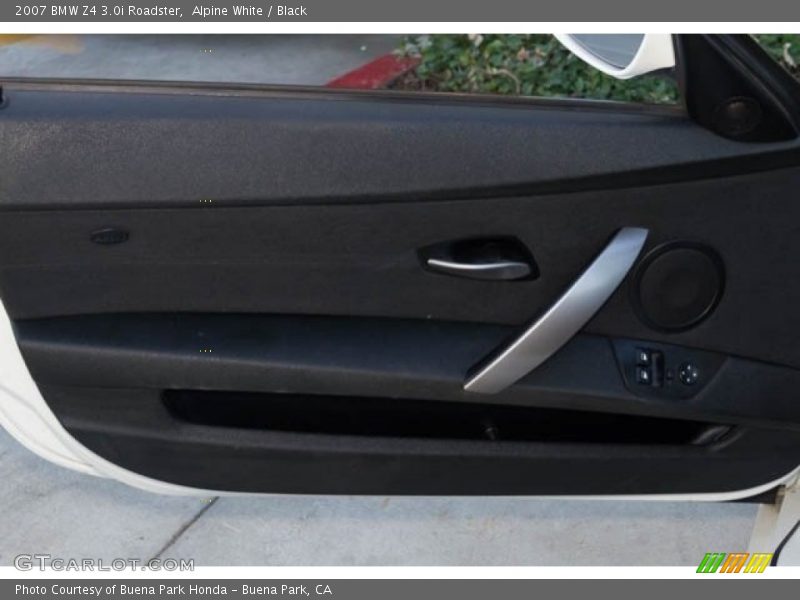 Alpine White / Black 2007 BMW Z4 3.0i Roadster